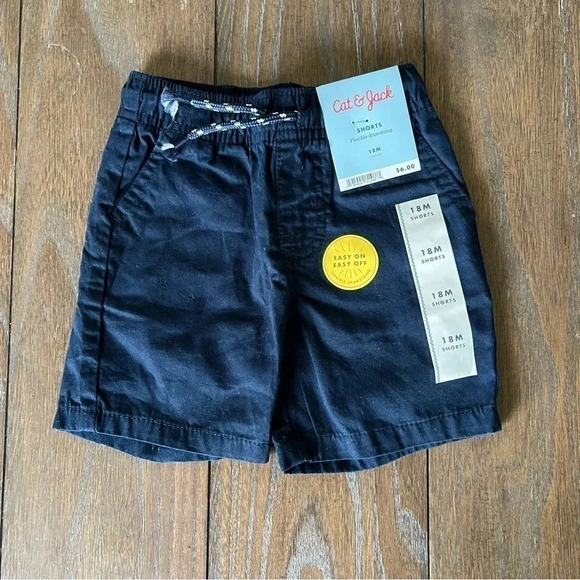 NWT Cat & Jack navy boy shorts 18M - Picture 1 of 1